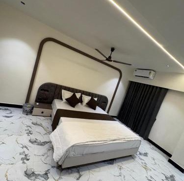 Hotel D Lite Inn