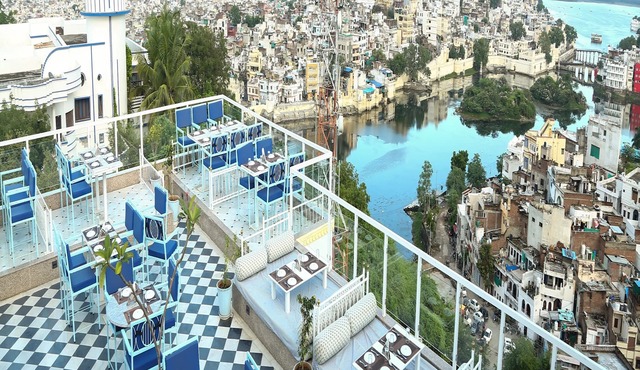 Hotel Darbargarh, Udaipur