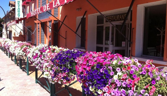 Hotel De La Poste