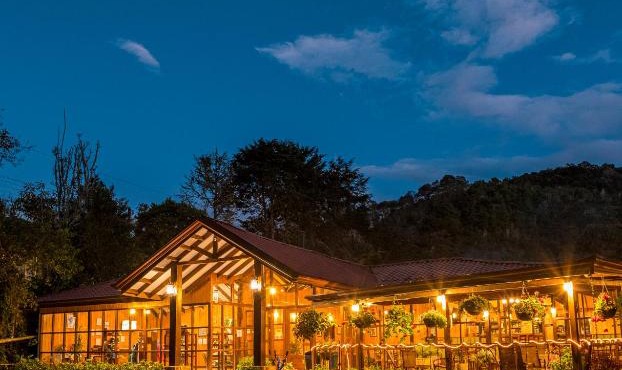 Hotel de Montaña Suria