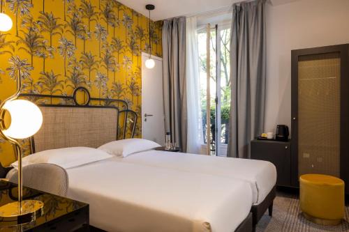 Hotel De Suez