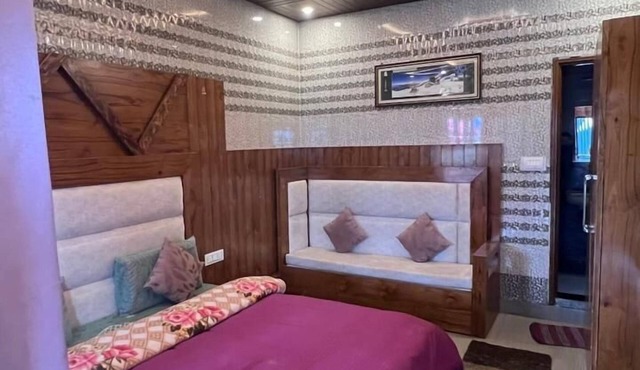 Hotel Dev Bhumi