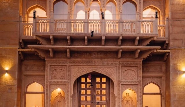 Hotel Dev Garh