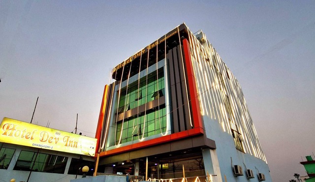 HOTEL DEV INN