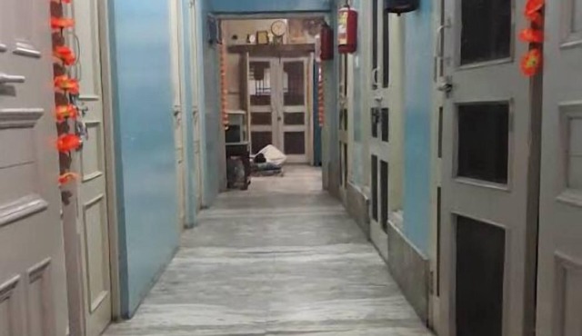 Hotel Dharma Hapur