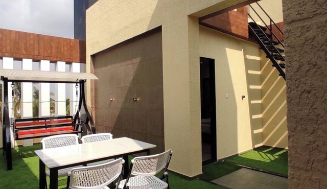 HOTEL DIAMOND