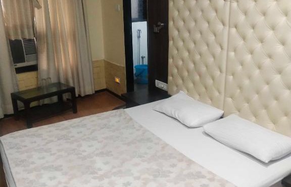Hotel Divya International