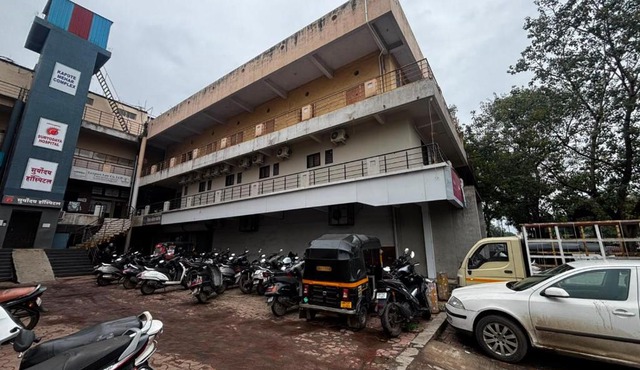 Hotel Dwarka Executive