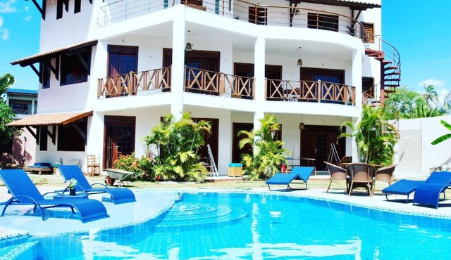 Hotel e Pousada Cumbuco Guesthouse