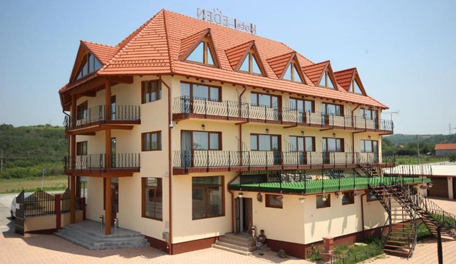 Hotel Eden