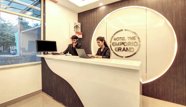 Hotel Emporio Grand