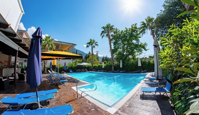 HOTEL ENA