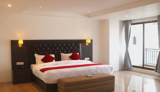Hotel Eternity