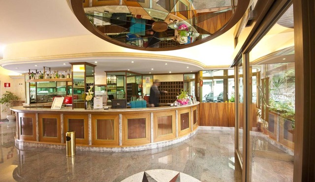 Hotel Excelsior
