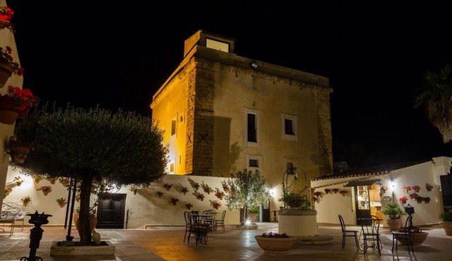 Hotel Foresteria Baglio Della Luna