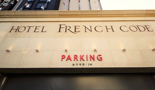 Hotel Frenchcode