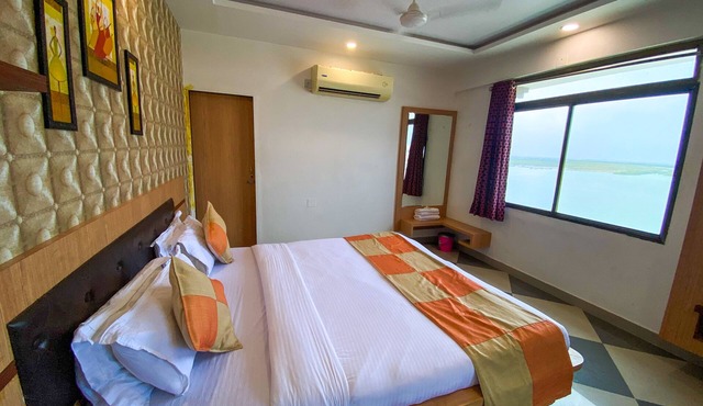 Hotel Gomti