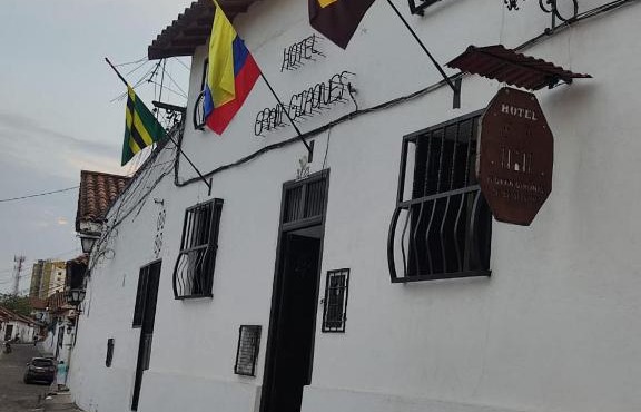 Hotel Gran Girones