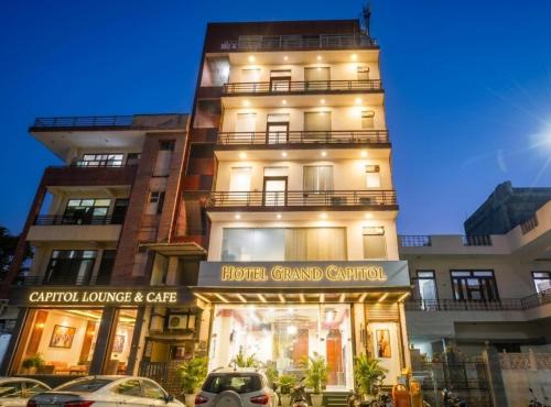 Hotel Grand Capitol Near Railway Station