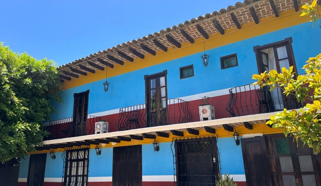Hotel Hacienda Villa Victoria