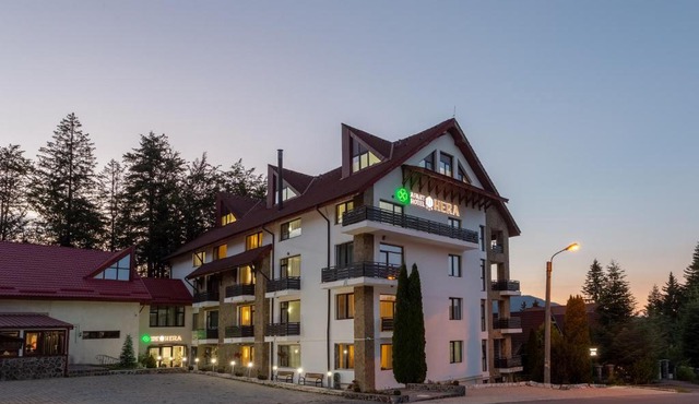 Hotel Hera