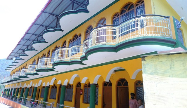 Hotel Him Deep Uttarkashi