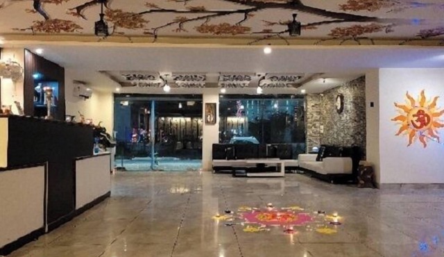 Hotel Holiday Hill