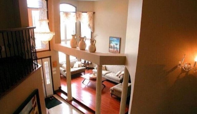 Hotel/Homen