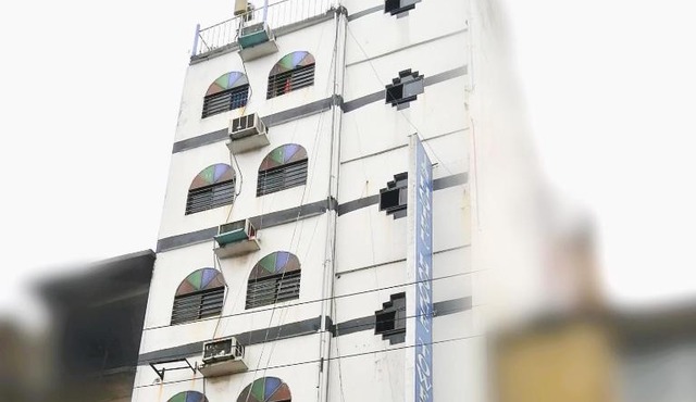 Hotel Hoque Tower International