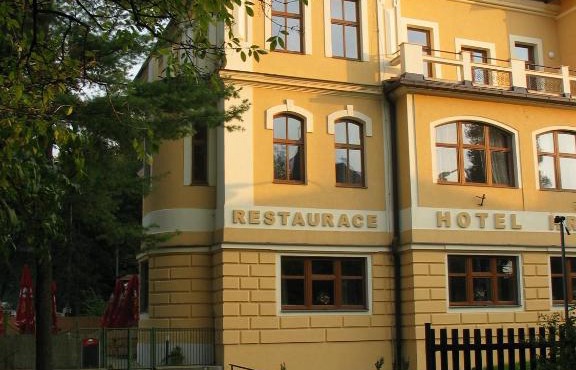 Hotel Hron