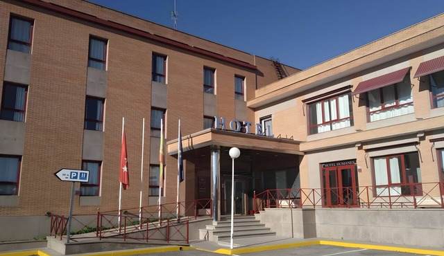 Hotel Humanes