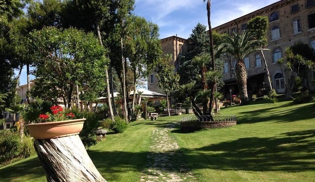 Hotel Il Cavalier D'Arpino