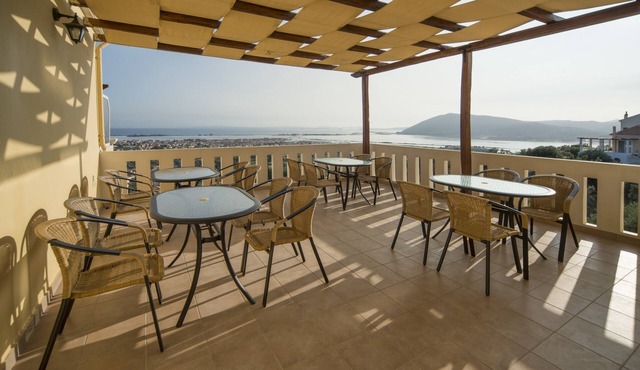 Hotel Irida