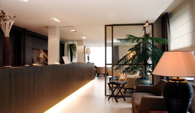 Hotel Iris