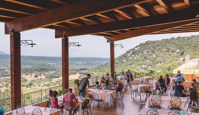 Hotel Ispinigoli