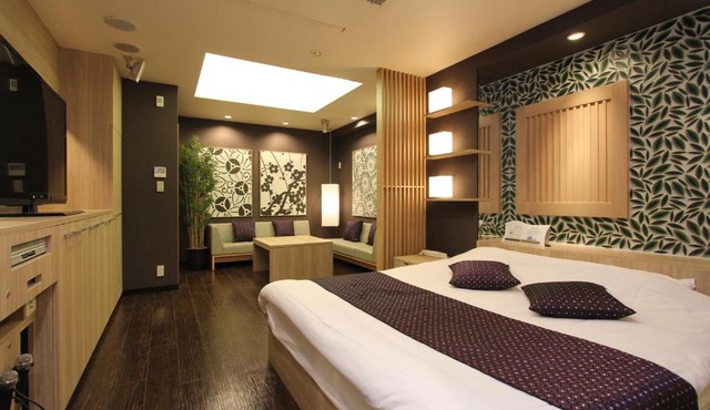 HOTEL K-WAVE R (Adult Only)