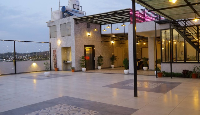 HOTEL KRISHNA PRIDE