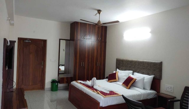 Hotel Kvr Residency Tada