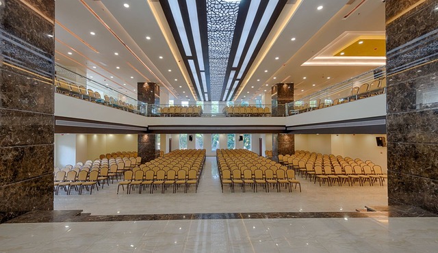 Hotel Lance International
