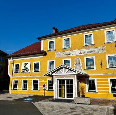 Hotel Lebzelter Straßwalchen, Familien und Business Aufenthalt, Seengebiet, Erlebnispark