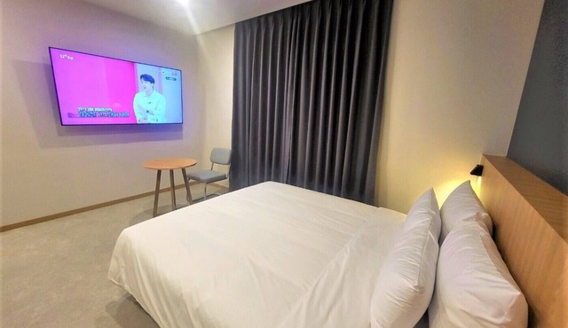 Hotel Leo