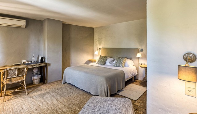 Hotel 'Les Hamaques - Buganvilla' with Shared Pool, Wi-Fi and Air Conditioning