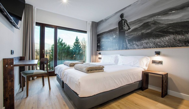Hotel Llivia