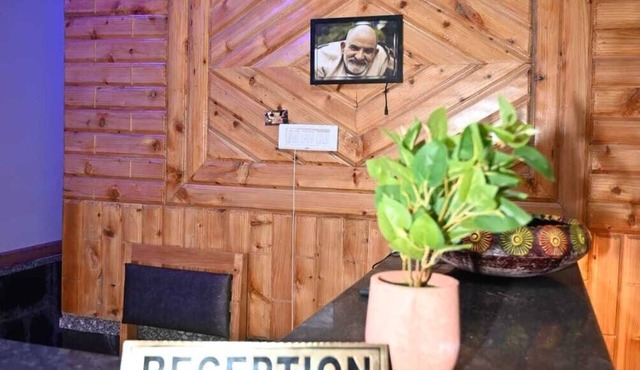 Hotel Lohaghat Regency