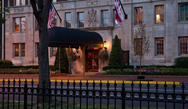 Hotel Lombardy