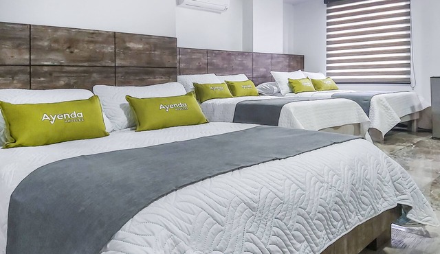 Hotel Los Maderos