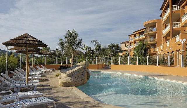 Hotel Lou Castelet