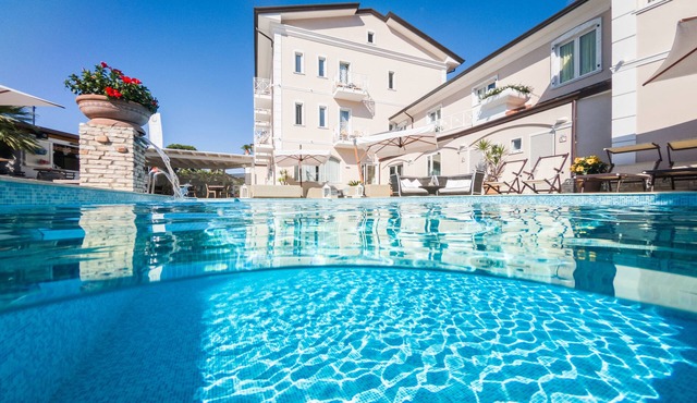 Hotel Luna