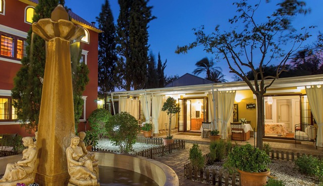 Hotel Masia de Lacy