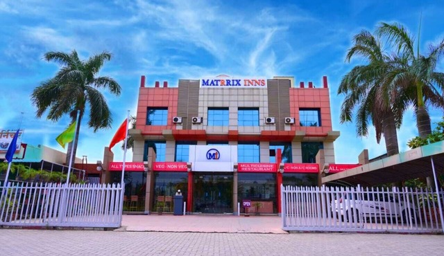 Hotel Matrix Inn